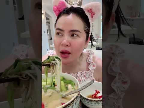 50 ở đâu ra Mấy bà cứ hay vậy lắm?