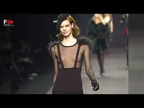 Vintage in Pills SONIA RYKIEL Fall 2004 - Fashion Channel