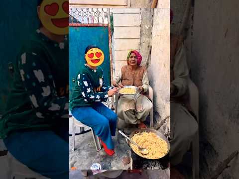 मेरी पोती ने पहली बार चुल्हे पर बनाये फ्राईड राइस#desivillagefood#desikhana#village#villagelife#gaav