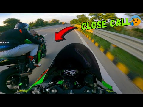 Close Call While Bike At Top Speed | 2' Zx10r Racing 🔥