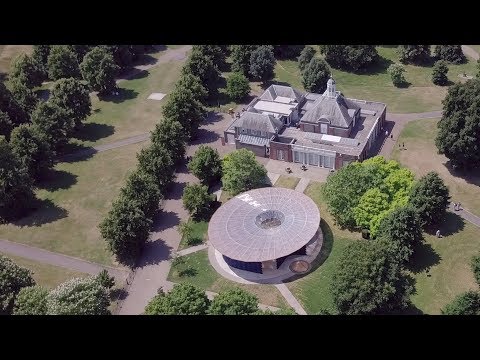 Drone footage captures Diébédo Francis Kéré's Serpentine Pavilion 2017