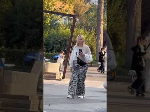 😿Old people prank young people#prank#pranks#prankvideo#viral#viralvideo#fyp#funny#mdr#laugh