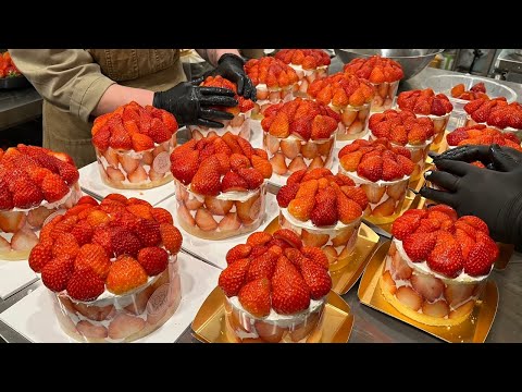 딸기케이크에 진심입니다! 대박터진 케익가게의 압도적인 딸기 폭탄 케이크만들기 Amazing strawberry bomb cake making - Korean street food