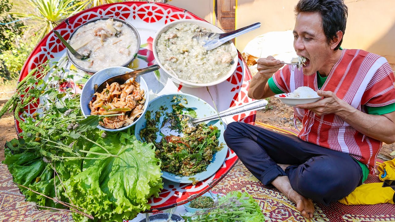 Traditional Karen Food EATING SPICY FLOWERS + Palm Tree in Mae Hong Son, Thailand!