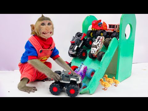 LOTS of Little Monkey BoBo Monster Machines CAR Animal Island worriedly cooks on the farm