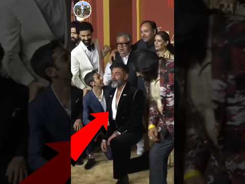 Why did Bobby Deol sit on the ground? #shortvideo #bollywood #aryankhan #shrukkhan