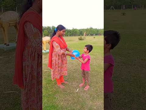 #মুনু বেলুনটা একটু ধরতো#