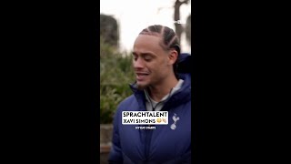 Sprachtalent Xavi Simons! 😳🇳🇱🏴󠁧󠁢󠁥󠁮󠁧󠁿🇫🇷🇪🇸