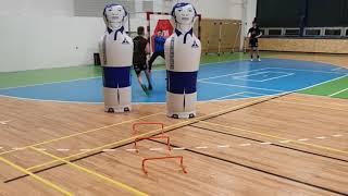 Handball training - left back