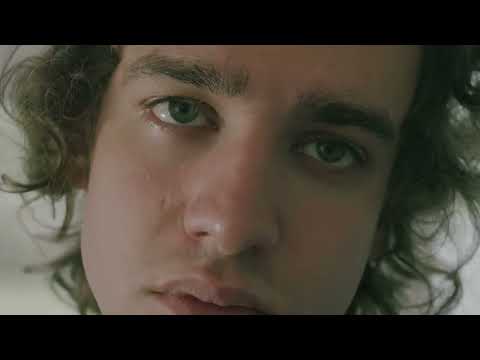 Mac DeMarco - Chamber of Reflection (Official Video)