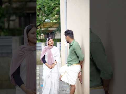 ഓണത്തിന്റെ പൂക്കളം ഇടൽ 😹👋