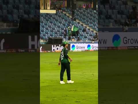Saim Ayub Apni Batting Py Focus Kro