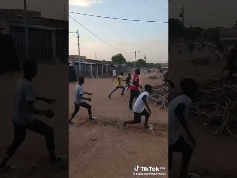 Fastest runners in the world🤣