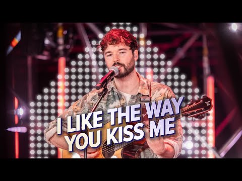 Jochen - ‘I Like The Way You Kiss Me’ | Liftauditie | Lift You Up | Seizoen 1 | VTM