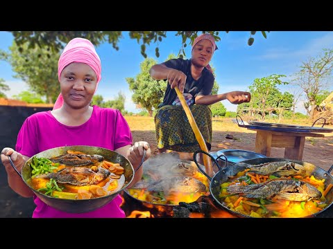 Cooking African Village food/Giriama Coconut Fish Curry with Vegetables/African Village life