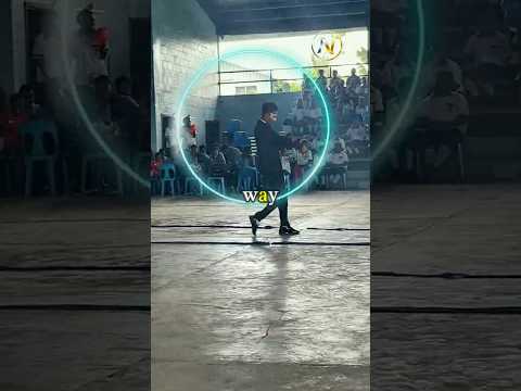 Bro chose the perfect audience 😭🕺🔥