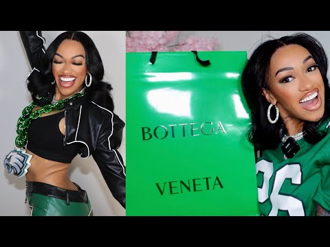 The Philadelphia Eagles are SUPER BOWL CHAMPIONS! Bottega Unboxing, New Rolex & More! | VLOG