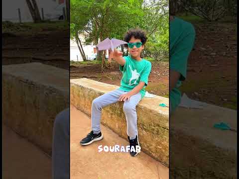 #shorts Aviรฃo de Papel Divertido | Brincando na Pracinha | Kids Fan | SOURAFAB