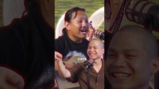 NAMBAHIN LIRIK LAGU DAVI SIUMBING🤣