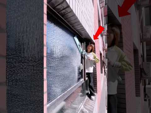 Unique Magnetic Window Cleaner🤯