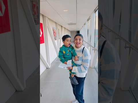 Idli & chutney 🥥✨ Levi’s flight breakfast 😋✈️Perfect start to the Canada trip🇨🇦 #food #minivlog