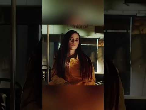 El OSCURO SECRETO de Jenna Ortega para Interpretar a Merlina