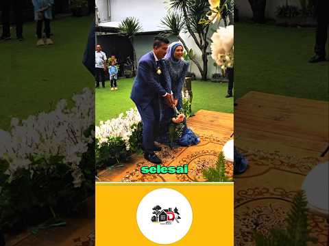 PENGANTIN INI TERLALU SEMANGAT SAAT MELEMPAR BUNGA #shorts