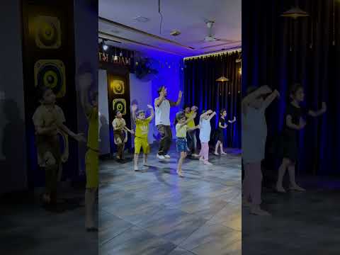 Mujhe Chum Le Zara Jhoom Le🥰❤️ #dance #shorts #dancewithadam #trending #kidsdance #viral #ytshorts
