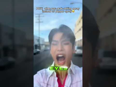 RUMI used setting spray instead of pepper spray🤣 #kpopdemonhunters #funny #kpop#jinu #change