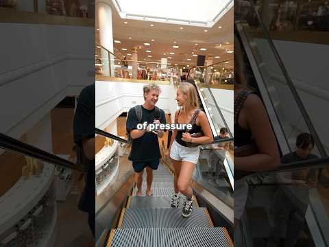 Random Stranger buys a Girl a Back to School Outfit ๐๐
