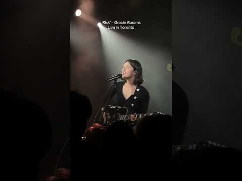 Gracie Abrams - Risk (Acoustic Session Live in Toronto, Canada 2024)