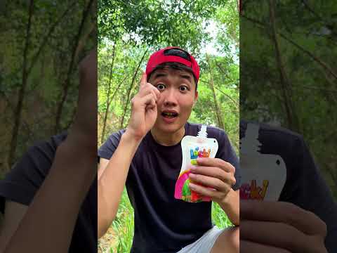 The guy show AMAZING Smart and Useful in Forest #bushcraft #survival #Outdoors #skills