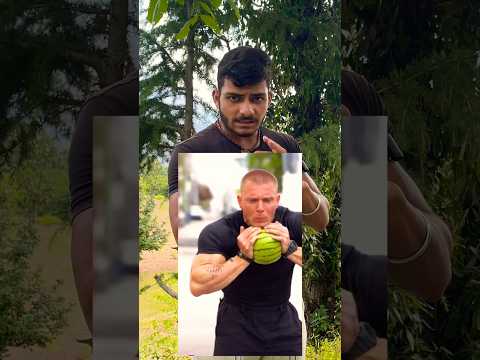 Watermelon ko apna thum se thode kiya 🥵💪🇮🇳 #shorts #strong #giantthedheeraj #india #ytshorts