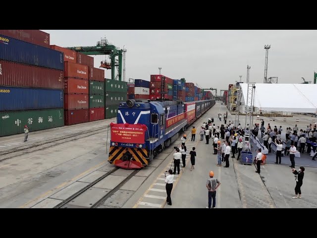 South China port inaugurates sea-rail transport service to Europe