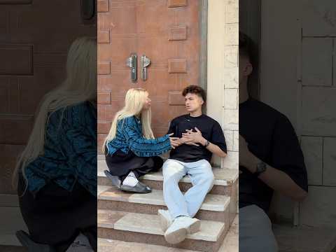 لما تكون مش عايز تديها تليفونك🤣🔥