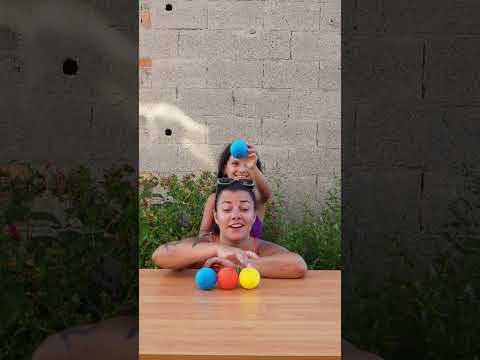 3 PALLINE #challenge ???????#shortsvideo #humor #challengevideo #funny #family #shortsviral #comedy