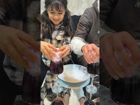 سحر بقلب الكاسه بابا طلعت له دوده حلا شو راح يطلع لها يا ترى 😱