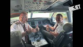 Captain Matt brings our ship @virginatlantic VS5 into Miami - Round of applause please 👏🏼😂