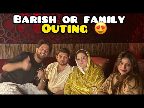 Barish mai gye bahria street food khane 😍 | bhai bhabhi k saath gye mivie dekhen 😍 | good day.