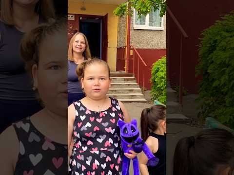 А ВЫ КТО? Волшебная фея с подарками #shorts#мишка#мишкапоздравляет#мишканапраздник#мишкабелый