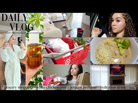 |VLOG| clean w me + re decorating + new office space +  summer smell goods haul + etc.