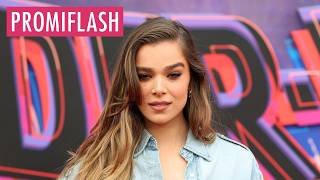 Im Bikini: Hailee Steinfeld begeistert mit Throwback-Foto