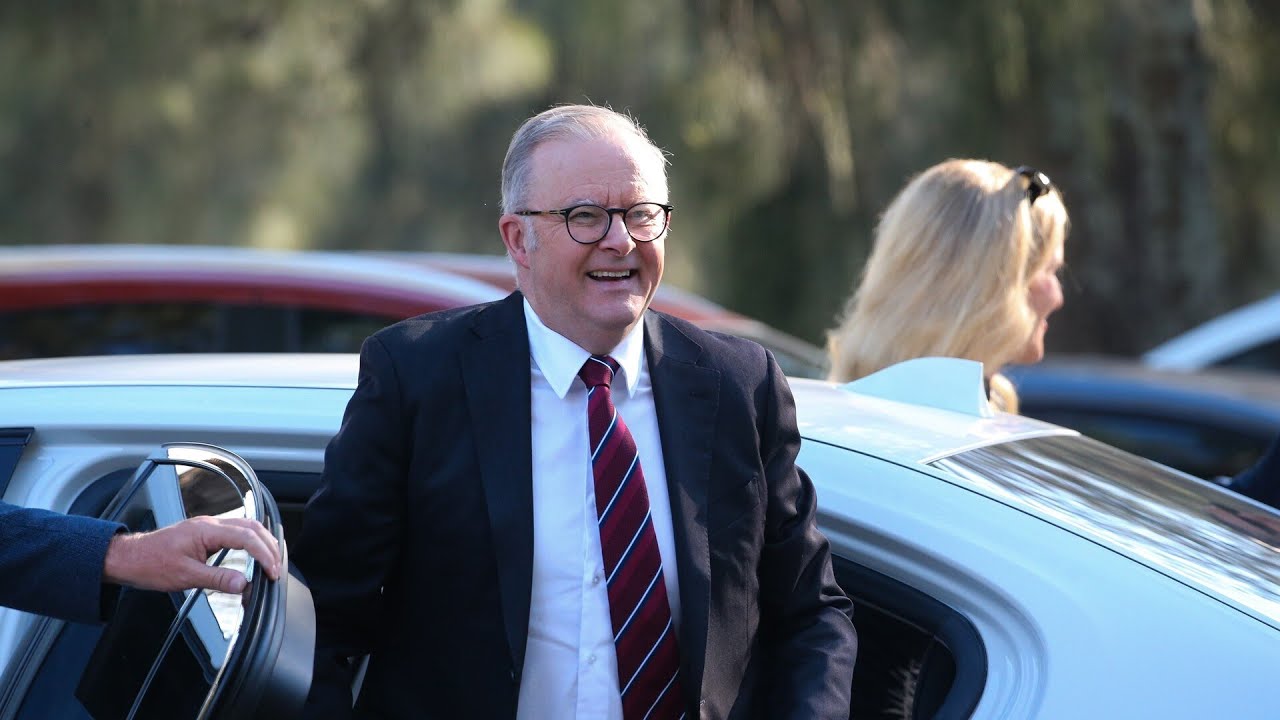 Doubts casted over Albanese’s ability to turn the election around in his favour