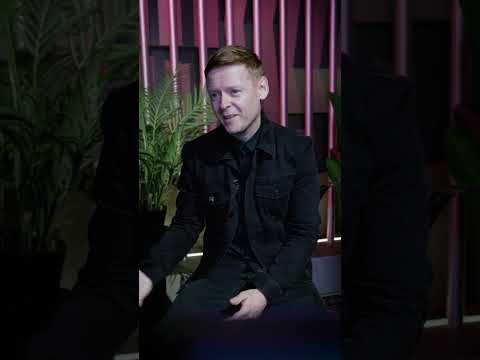 Pure Reason Revolution - Jon Courtney talks about working with Bruce Soord on the new album.