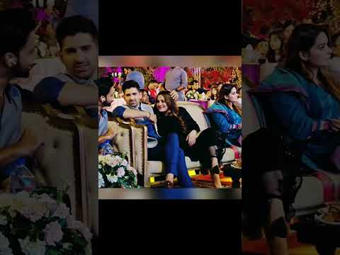 Muneeb hugs Aiman romantically at an event #muneebbutt #aimankhan #couple #outstyle