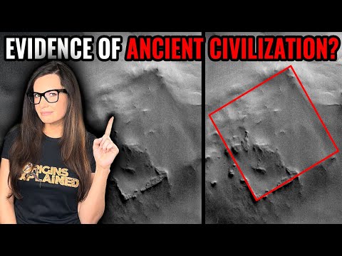 Square Structure Discovered On The Surface Of Mars