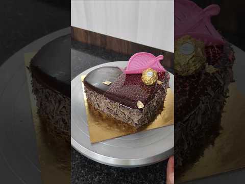chocolate heart shape mirror glaze cake decorating ideas #mirrorglazecake #shorts #ytshorts #viral