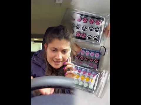 Si รจ accesa una strana spia #Auto #Risate #Funny #humor #viral #lol #relatable #comedy #ironia #pov