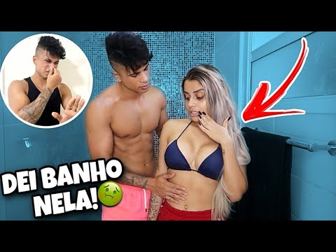 MINHA NAMORADA ESTÁ 2 DIAS SEM TOMAR BANHO... 🤢