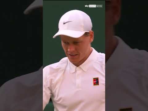 JANNIK SINNER VINCE WIMBLEDON